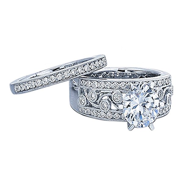 14k White Gold Diamond Vintage Engagement Ring